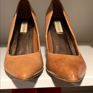 Steve Madden Pumps